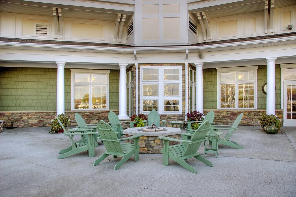 Watkins Glen Harbor Hotel מסעדה תמונה