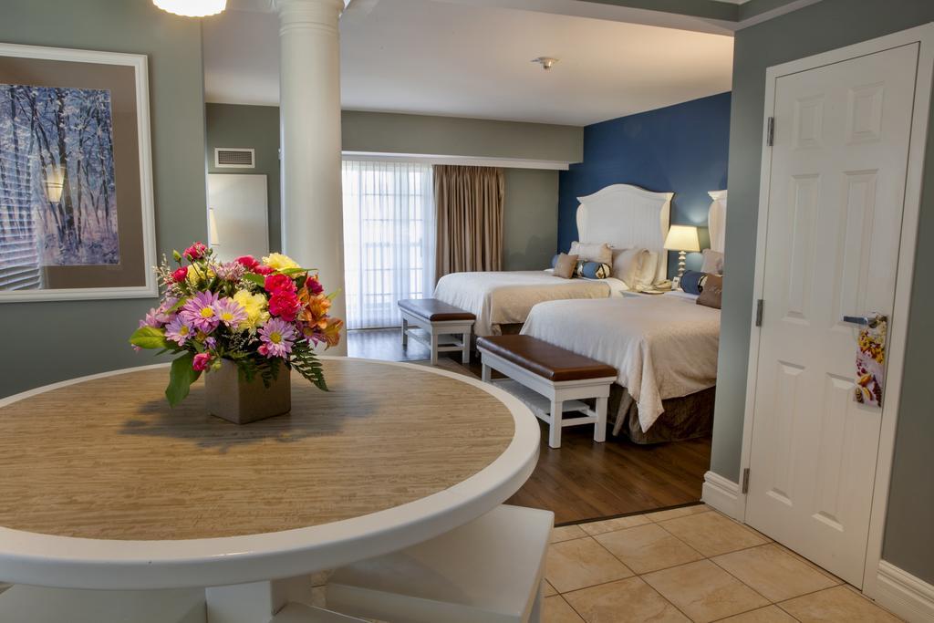 Watkins Glen Harbor Hotel מראה חיצוני תמונה