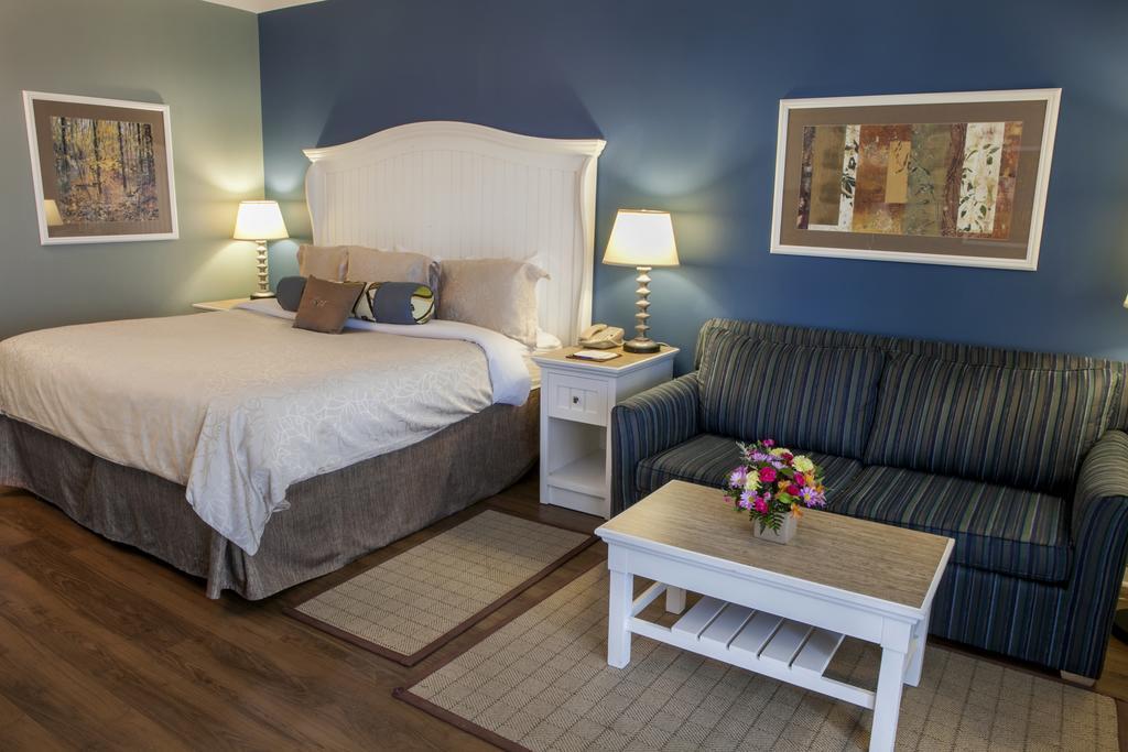 Watkins Glen Harbor Hotel מראה חיצוני תמונה